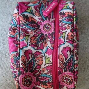Vera Bradley Hand Purse‎
